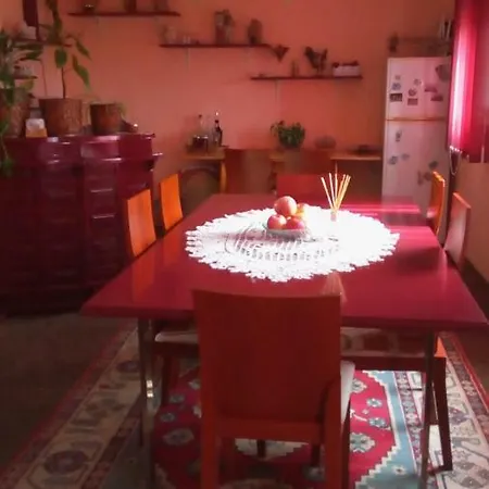 Casa Camelia Valakonje